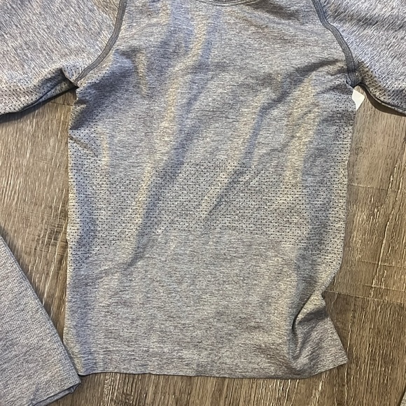 Lululemon Swiftly Tech Long Sleeve Shirt 2.0 *Race Length - Picture 5 of 8